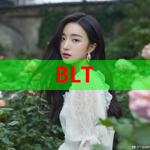 老将之间的默契！霍福德助攻库里空切拉杆反篮打成2+1